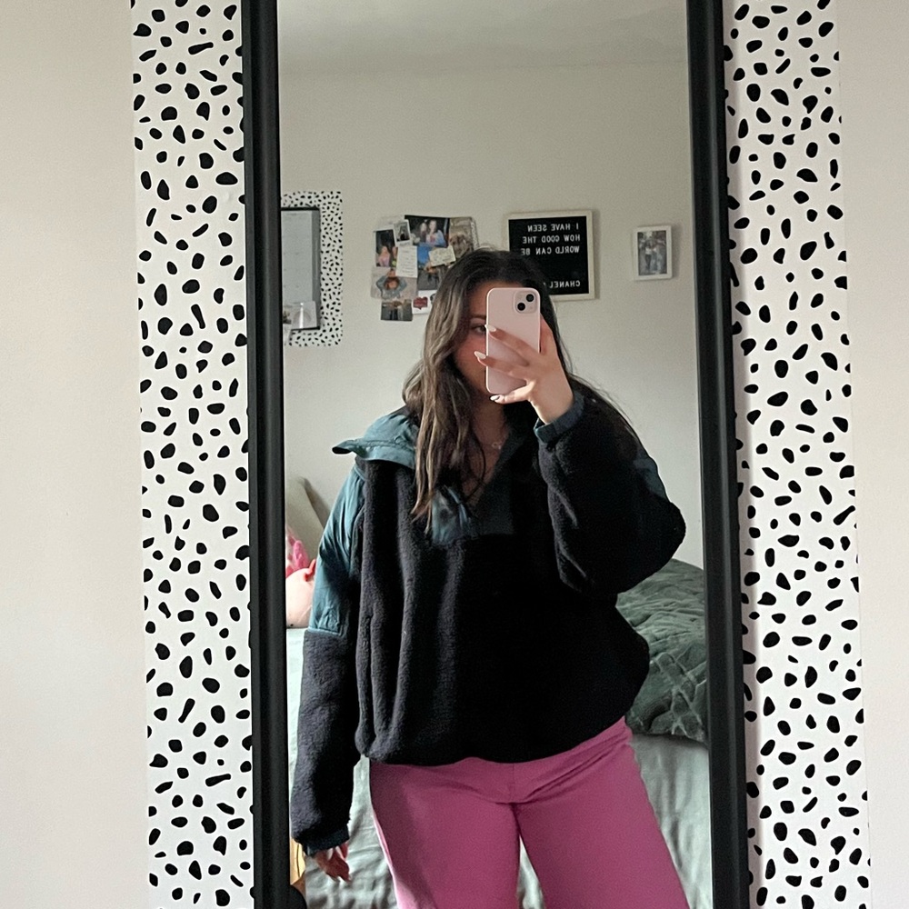 Free People Movement Lead the Pack Pullover Fleece Black & Green Size Medium - Picture 4 of 4